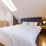 Spacious In The Center Апартаменты Пловдив