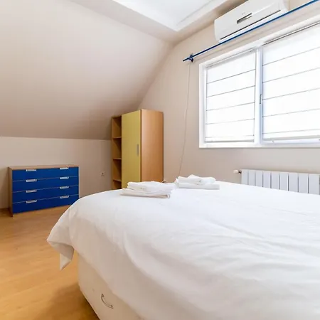 Spacious In The Center * Plowdiw