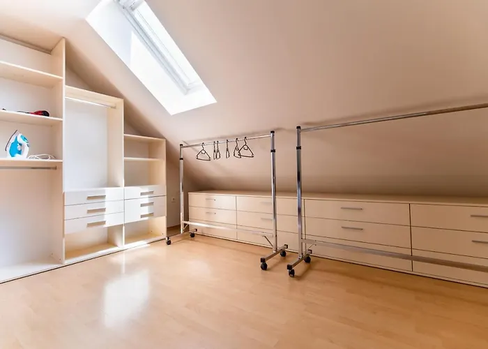 Spacious In The Center * Plovdiv