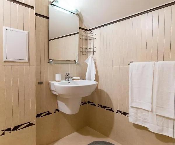 Apartment Spacious In The Center